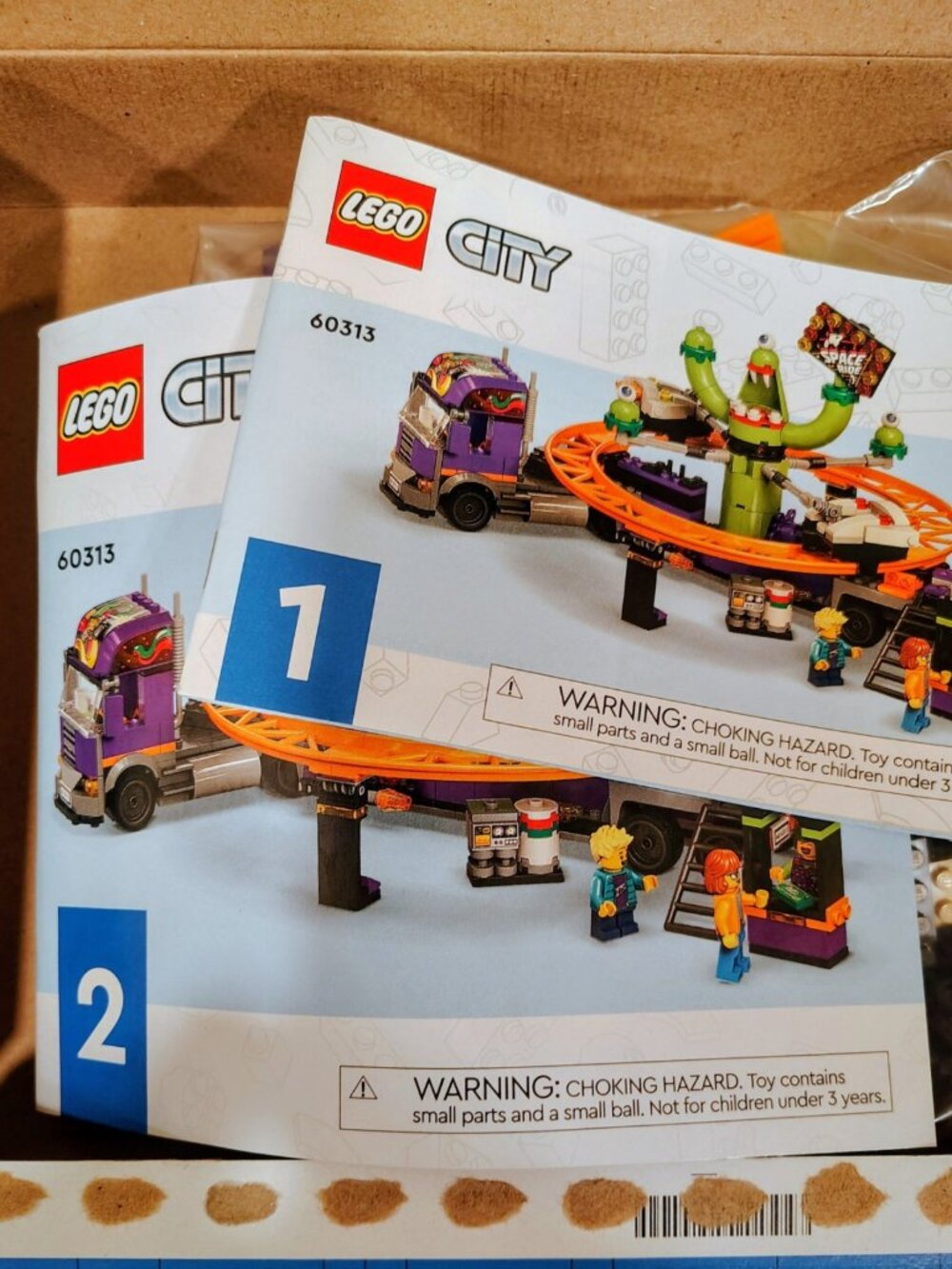 Lego Space Ride Amusement Truck 60313 Town Minifigure Building Set, Retired Set - Picture 12 of 15